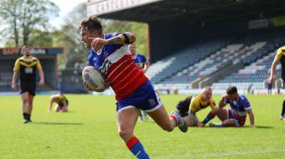 Hat-trick hero Hanley in Crusaders win