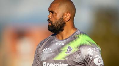 Mark Ioane extends Hornets stay